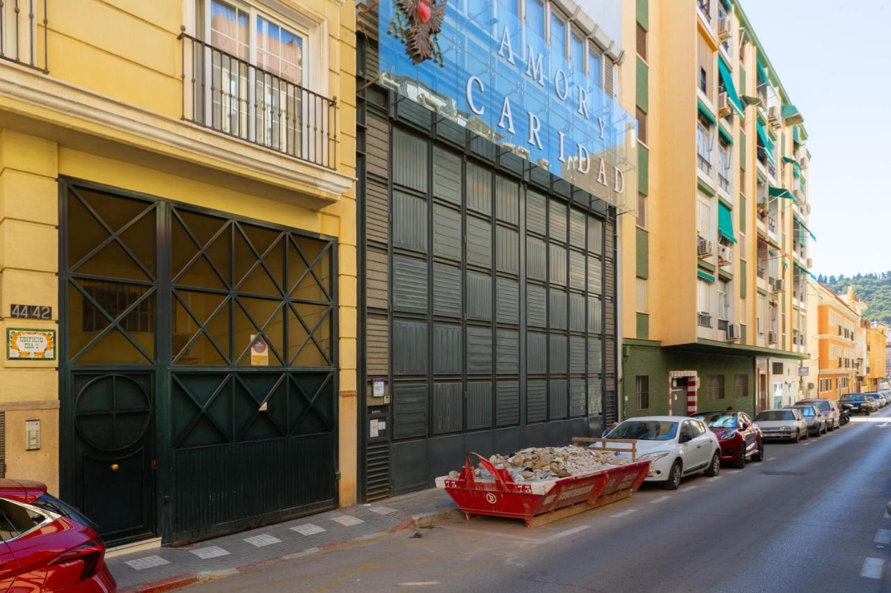 Apartamento La Victoria Apartment Malaga Exterior photo